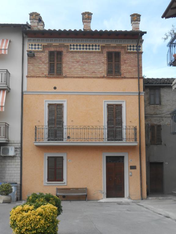 Lo Spedalicchio Otel Bastia Umbra Dış mekan fotoğraf